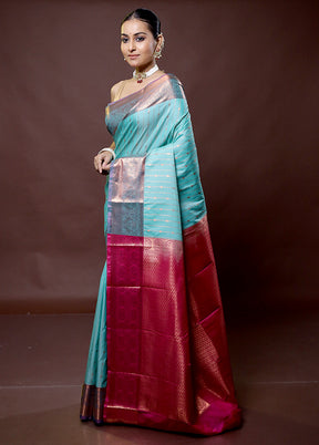 Green Kanjivaram Silk Saree With Blouse Piece