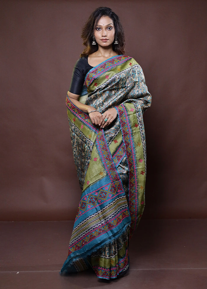 Cream Handloom Tussar Pure Silk Saree With Blouse Piece