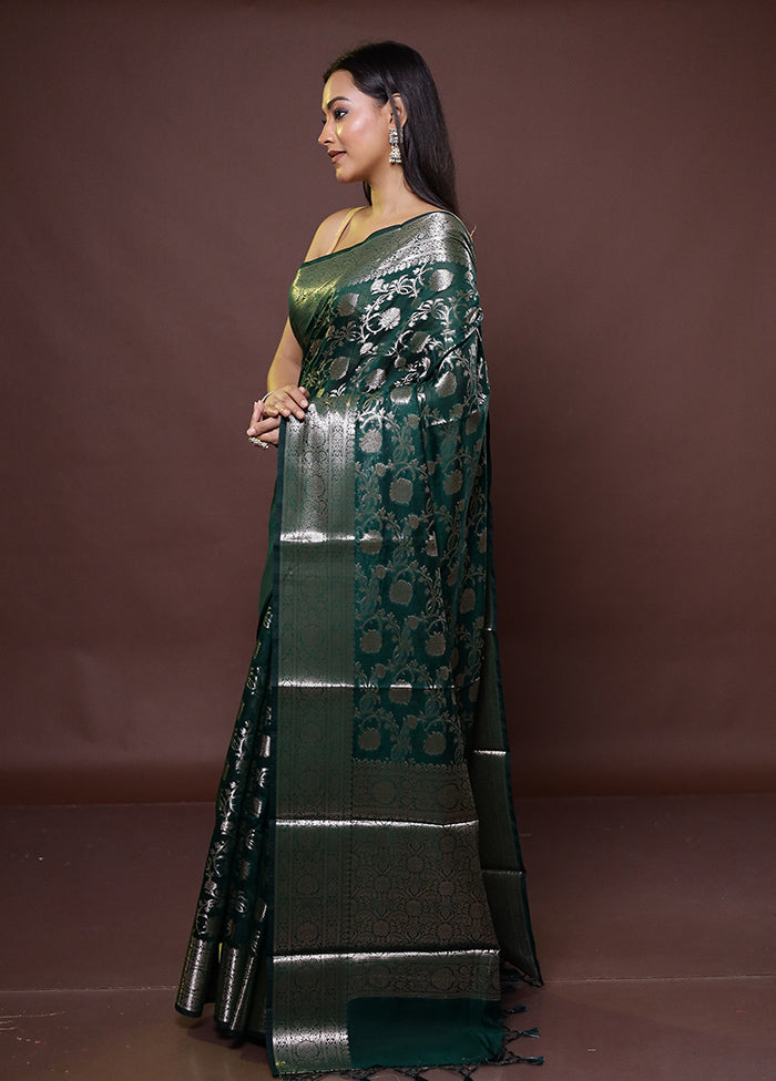 Green Kora Silk Saree With Blouse Piece