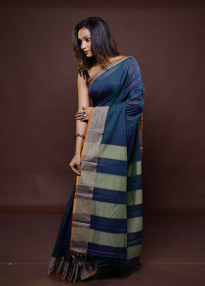 Blue Cotton Saree With Blouse Piece