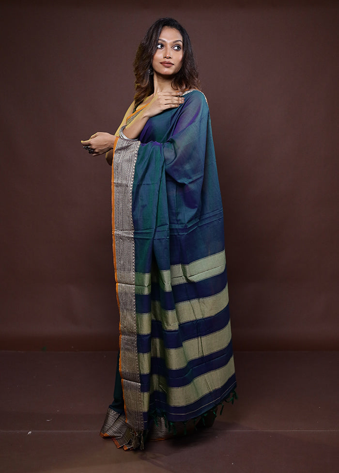 Blue Cotton Saree With Blouse Piece