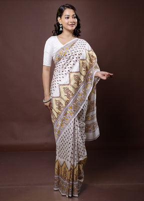 White Pure Bishnupuri Silk Saree Without Blouse Piece