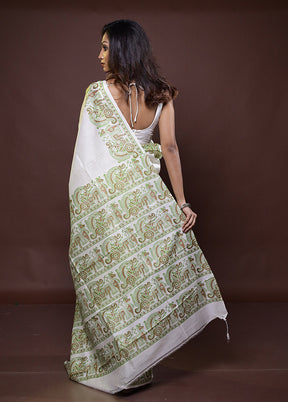 White Pure Bishnupuri Silk Saree Without Blouse Piece