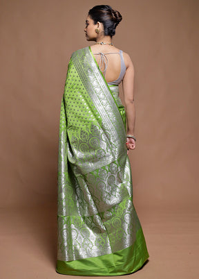 Green Banarasi Silk Saree With Blouse Piece