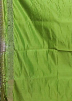 Green Banarasi Silk Saree With Blouse Piece