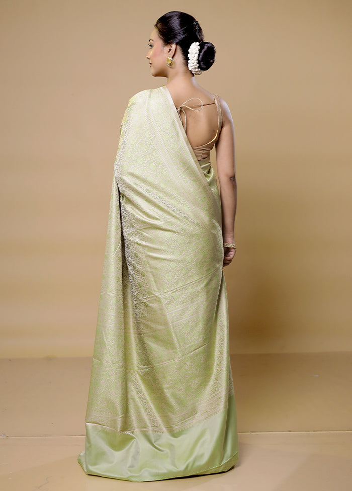 Cream Jamewar Silk Saree With Blouse Piece