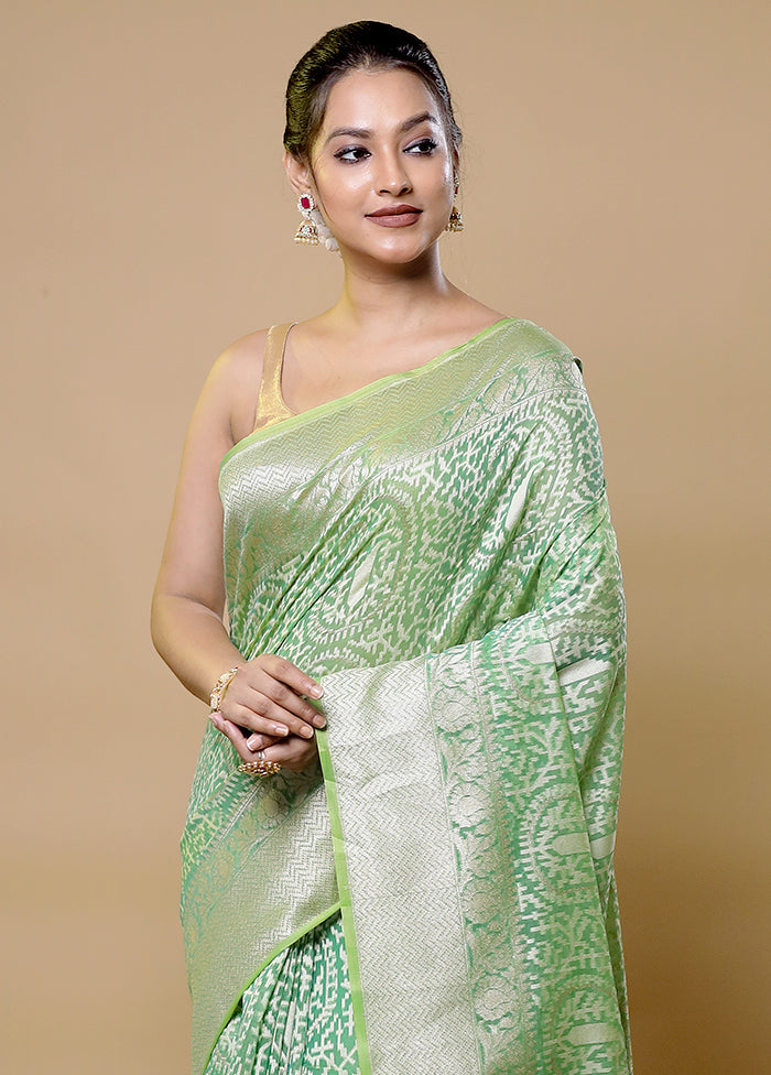 Green Kora Silk Saree With Blouse Piece