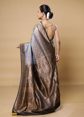 Grey Tanchoi Silk Saree With Blouse Piece