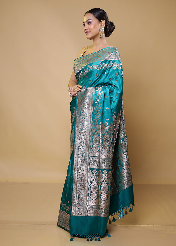 Green Banarasi Silk Saree With Blouse Piece