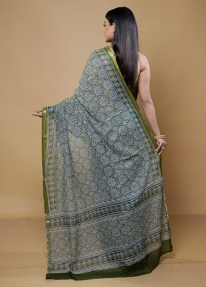 Green Chanderi Cotton Saree With Blouse Piece