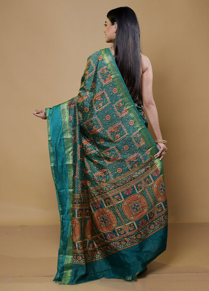 Green Printed Silk Saree Without Blouse Piece