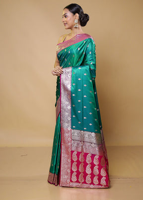 Green Banarasi Silk Saree With Blouse Piece