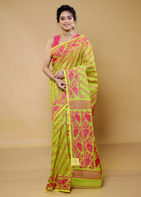 Green Tant Jamdani Saree Without Blouse Piece