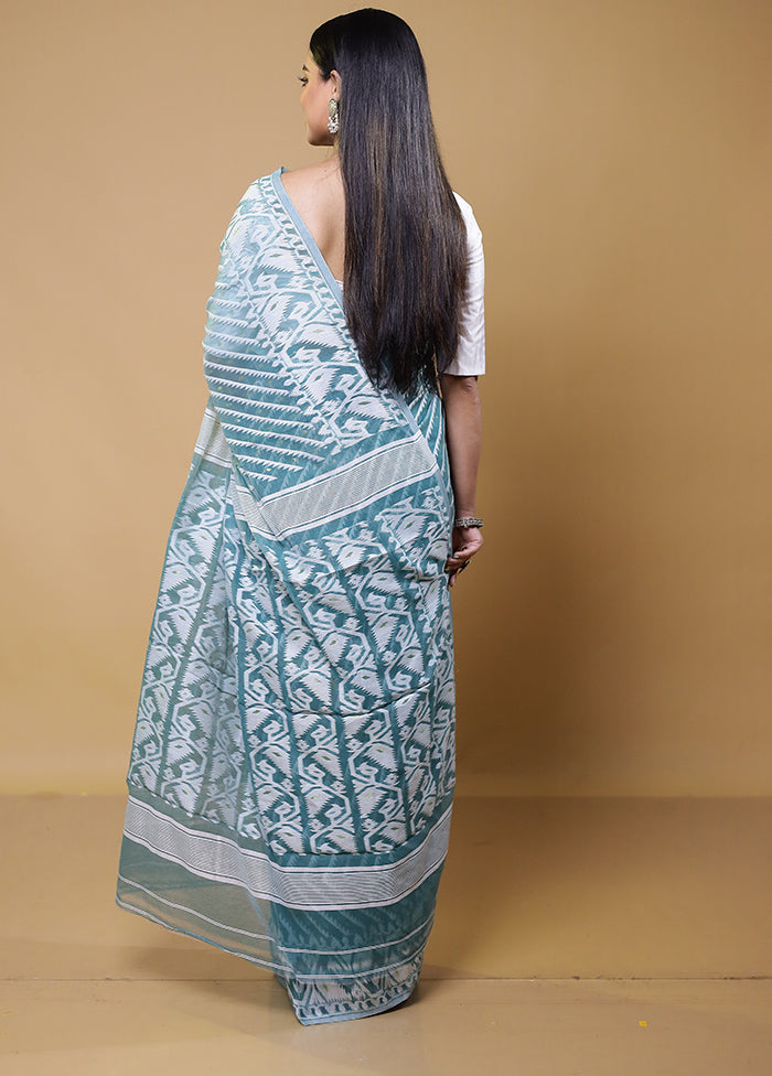 Green Tant Jamdani Saree Without Blouse Piece