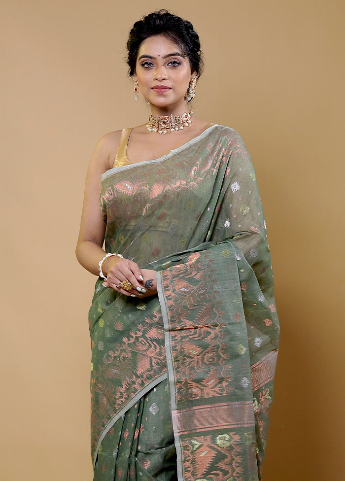 Green Tant Jamdani Saree Without Blouse Piece