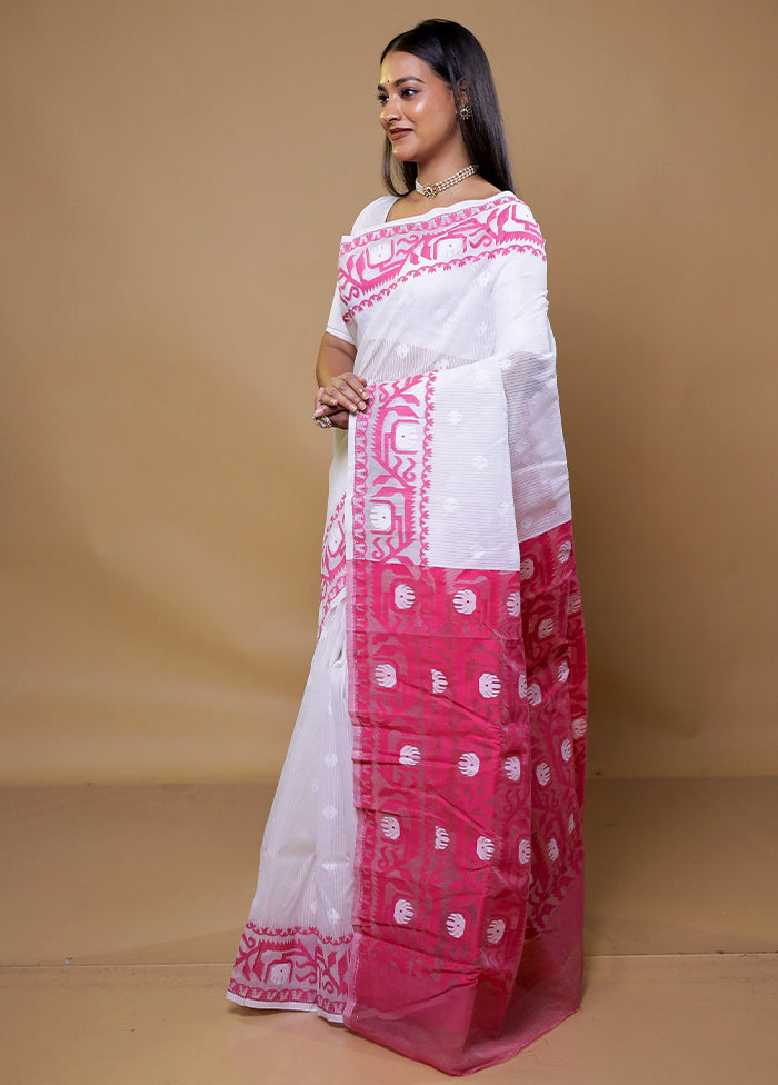 Pink Tant Jamdani Saree Without Blouse Piece