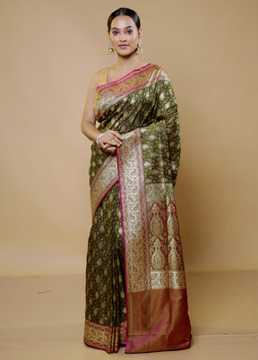 Black Tanchoi Silk Saree With Blouse Piece