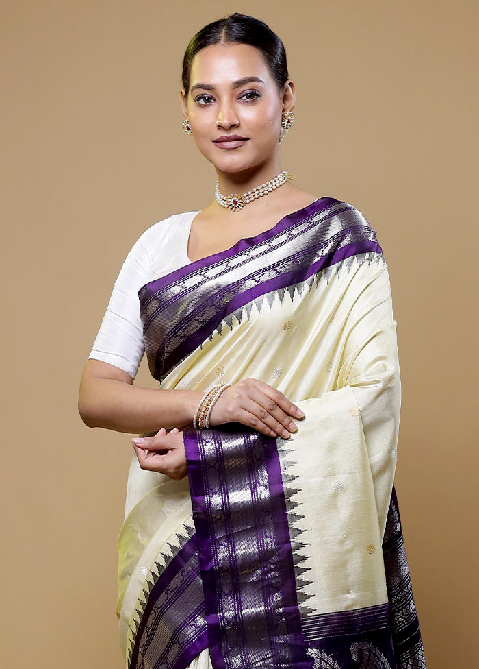 Cream Gadwal Pure Silk Saree Without Blouse Piece