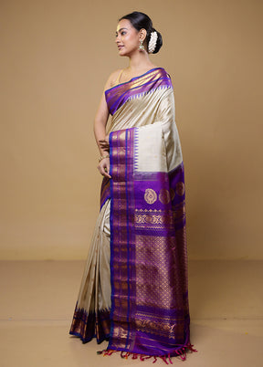 Cream Gadwal Pure Silk Saree Without Blouse Piece