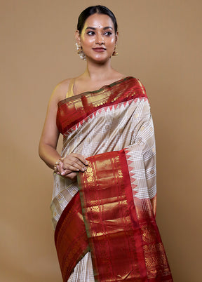 Cream Gadwal Pure Silk Saree Without Blouse Piece