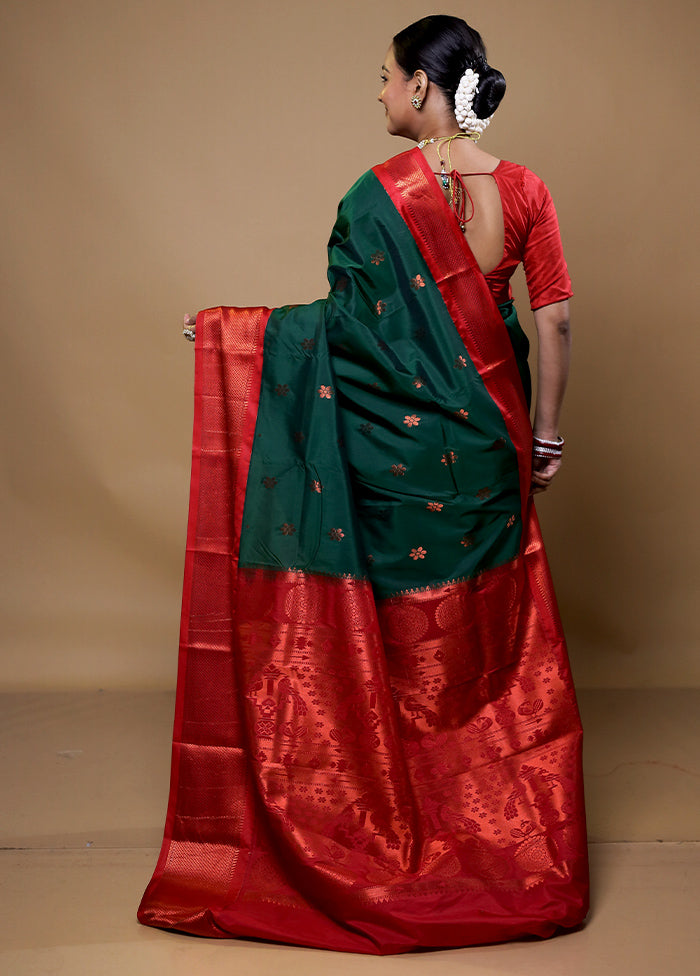 Green Kanjivaram Silk Saree With Blouse Piece