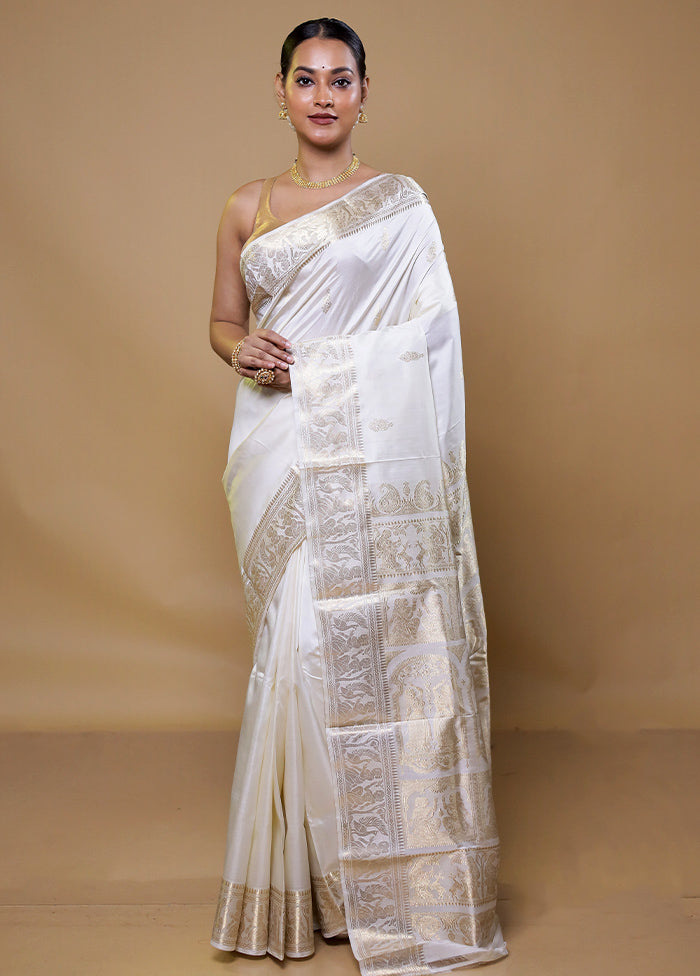 White Handloom Baluchari Pure Silk Saree With Blouse Piece