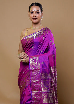 Purple Handloom Baluchari Pure Silk Saree With Blouse Piece