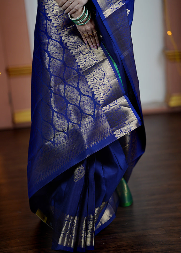 Blue Handloom Kanchipuram Pure Silk Saree With Blouse Piece