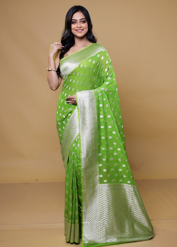 Green Georgette Saree With Blouse Piece