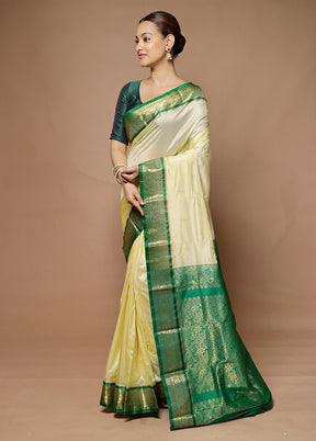 Yellow Kanjivaram Silk Saree With Blouse Piece