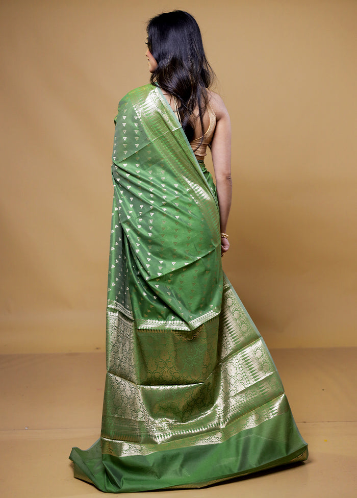 Green Kora Silk Saree With Blouse Piece