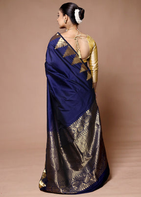 Blue Kanjivaram Silk Saree With Blouse Piece