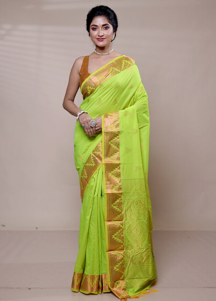 Green Kanjivaram Silk Saree With Blouse Piece