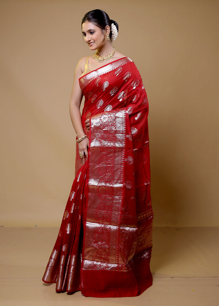 Red Dupion Silk Saree With Blouse Piece