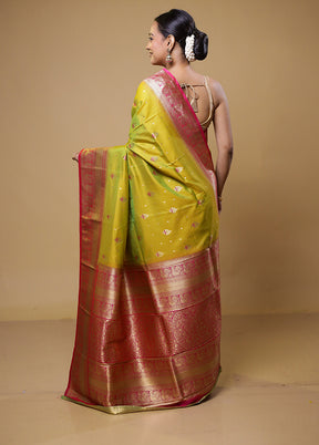 Green Dupion Silk Saree With Blouse Piece