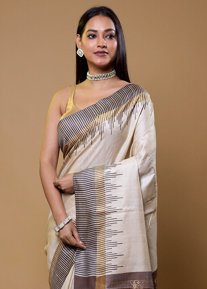 Cream Handloom Tussar Pure Silk Saree With Blouse Piece