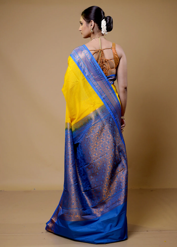 Yellow Kanjivaram Silk Saree With Blouse Piece