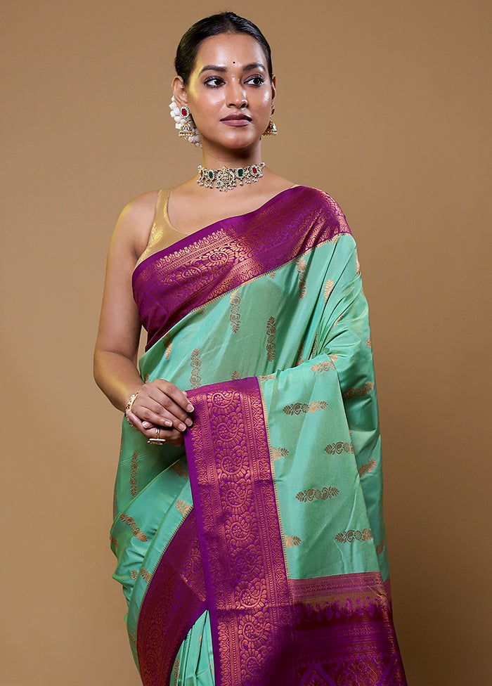 Green Kanjivaram Silk Saree With Blouse Piece