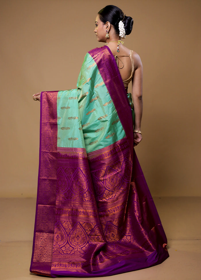 Green Kanjivaram Silk Saree With Blouse Piece