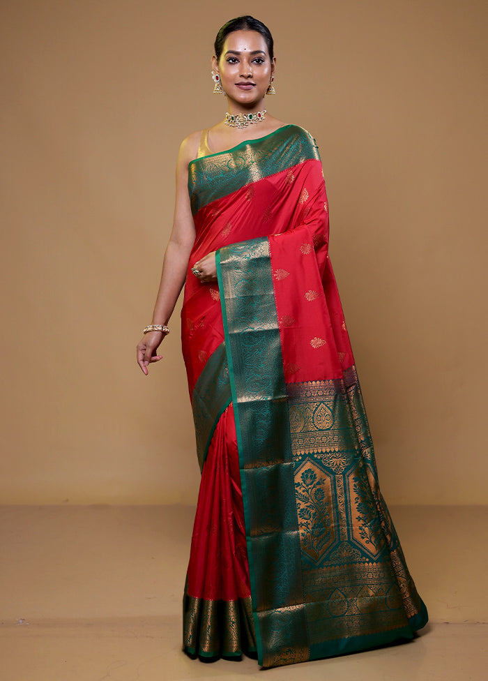 Red Kanjivaram Silk Saree With Blouse Piece