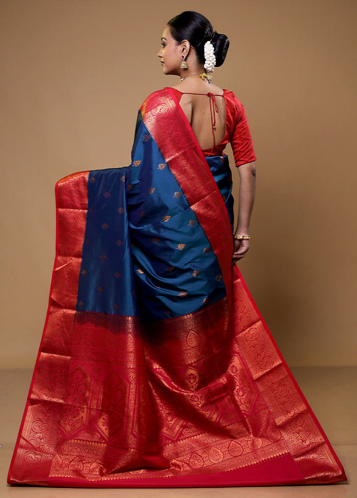 Blue Kanjivaram Silk Saree With Blouse Piece