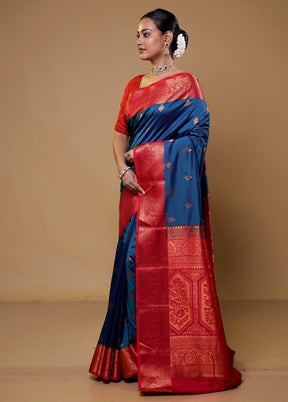 Blue Kanjivaram Silk Saree With Blouse Piece