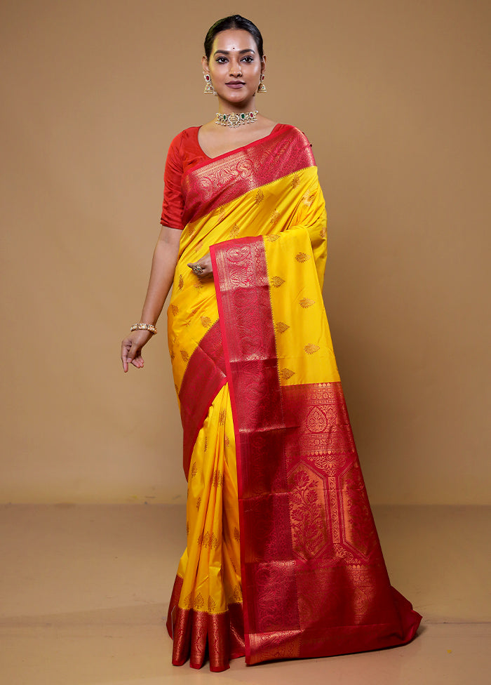 Yellow Kanjivaram Silk Saree With Blouse Piece