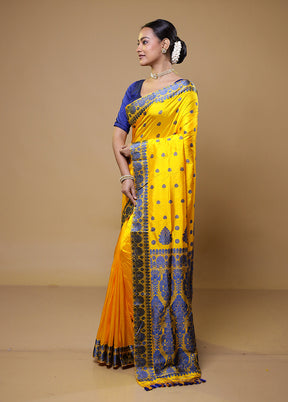 Yellow Handloom Assam Pure Silk Saree With Blouse Piece