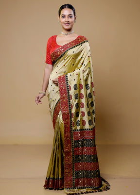 Yellow Handloom Assam Pure Silk Saree With Blouse Piece