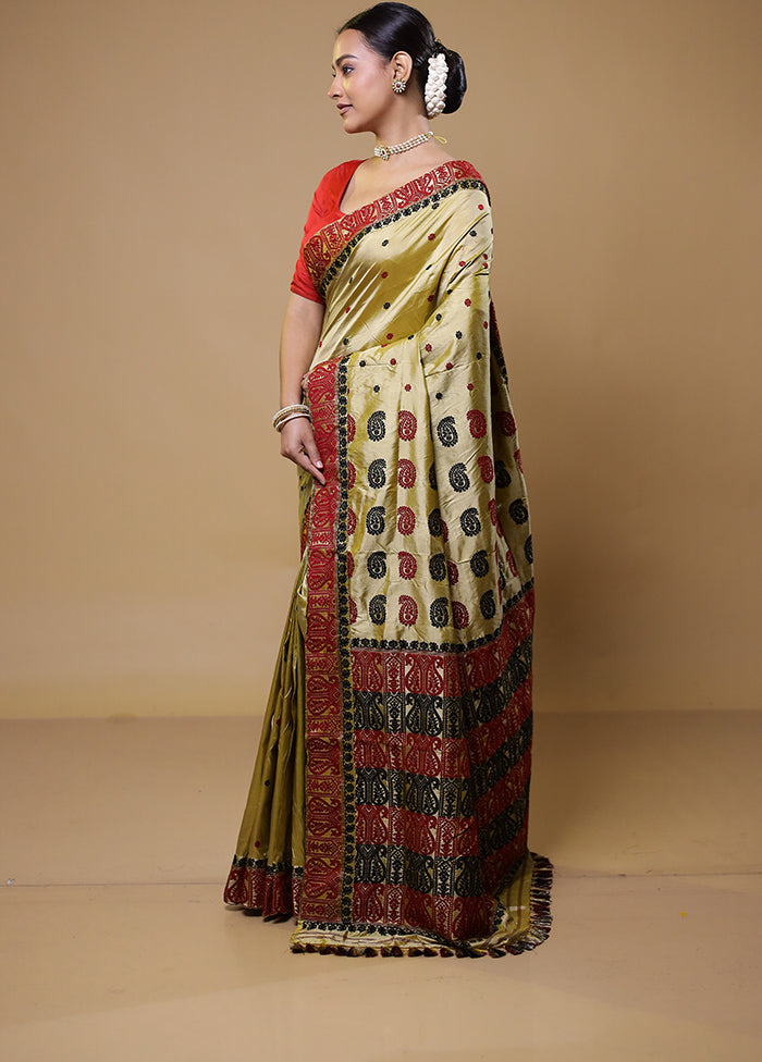 Yellow Handloom Assam Pure Silk Saree With Blouse Piece