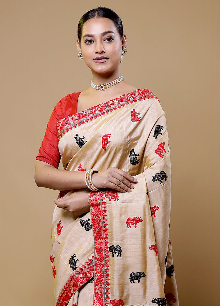 Cream Handloom Assam Pure Silk Saree With Blouse Piece