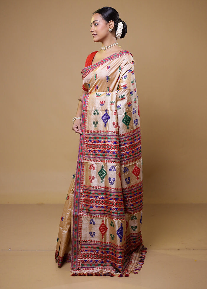 Cream Handloom Assam Pure Silk Saree With Blouse Piece