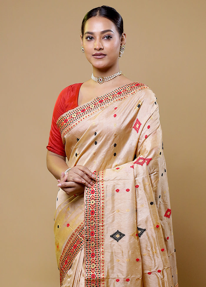 Cream Handloom Assam Pure Silk Saree With Blouse Piece