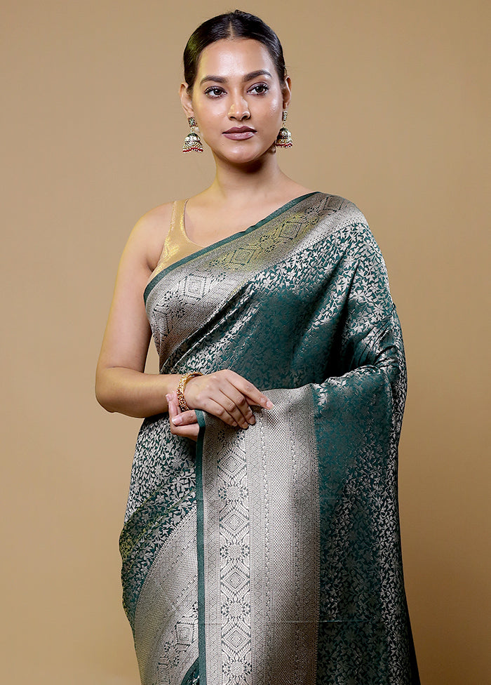 Green Dupion Silk Saree With Blouse Piece